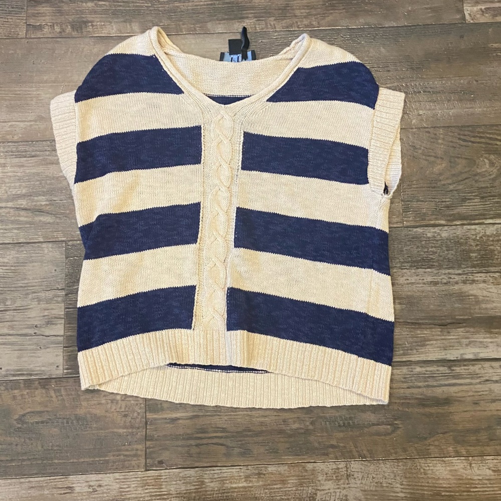 FDJ Striped cable Knit Vest in Navy and Cream SZ S
